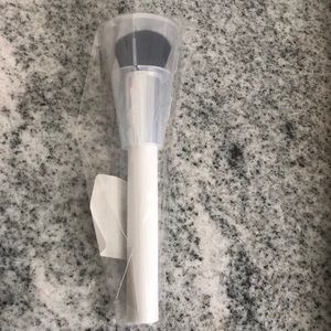 Radiant defense brush - Rodan and fields